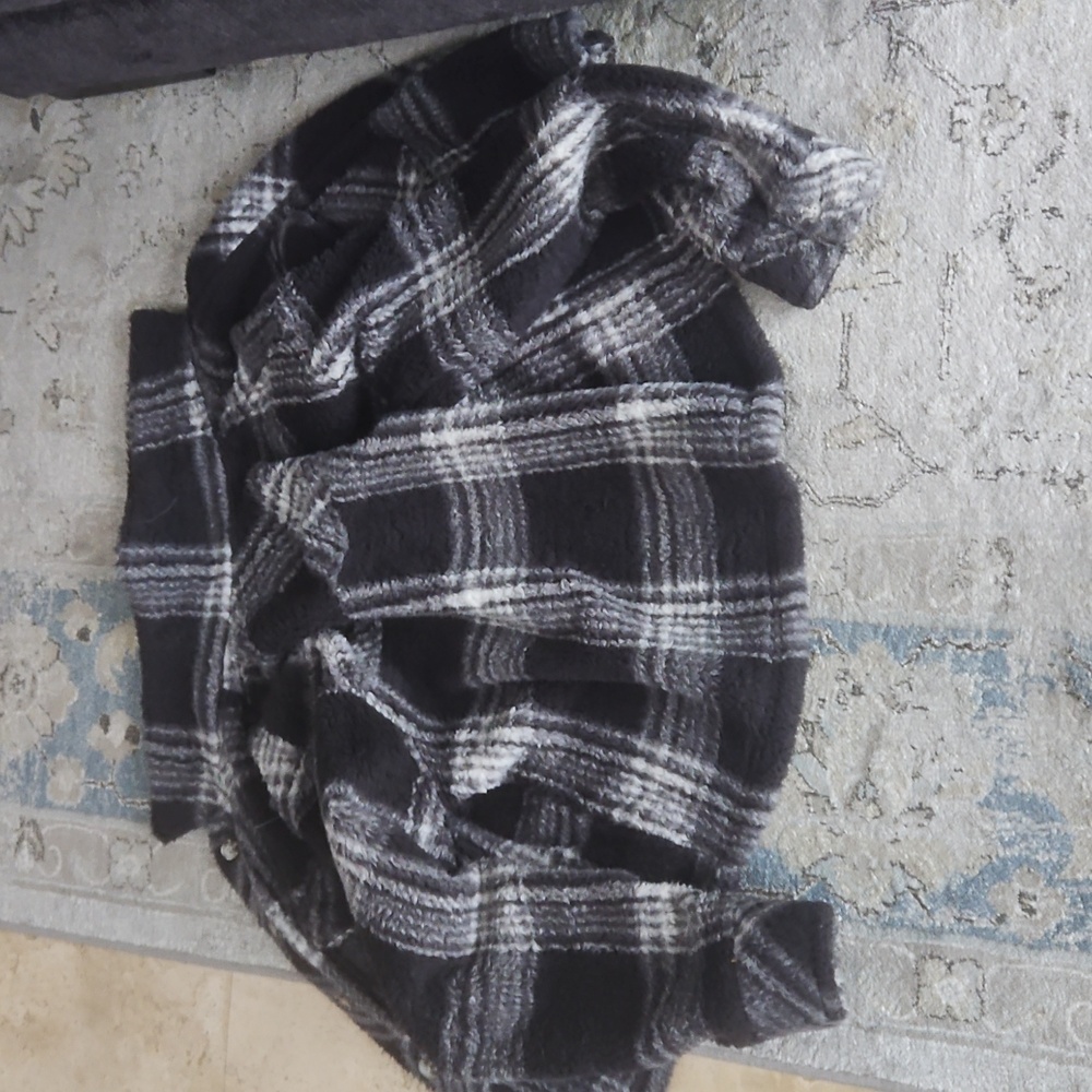 Thread & Supply Black and Gray Plaid Teddy Jacket - Picture 5 of 6